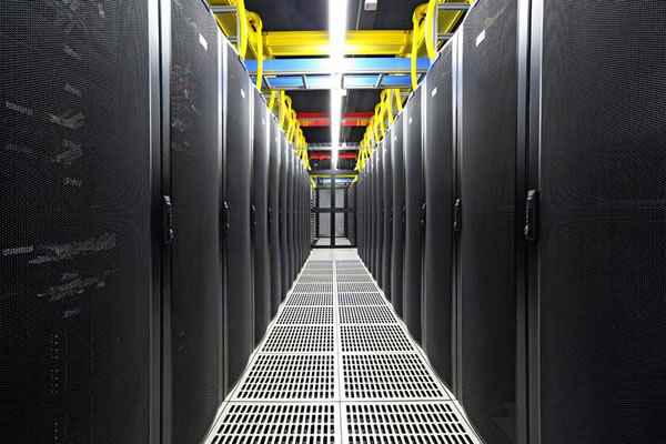 红毯回眸韩国男团一群人站一排的活动回顾